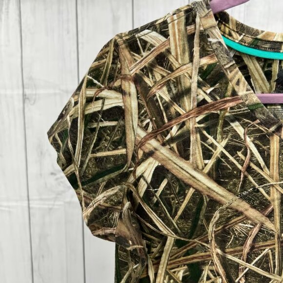 Mossy Oak Shadow Grass Blades LARGE Womens Green Hunting Tee Shirt T-Shirt - Picture 4 of 6